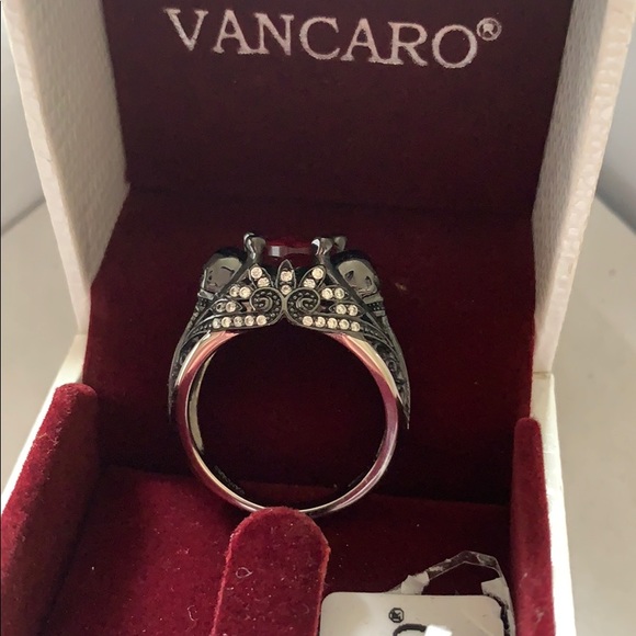 Ring - Picture 2 of 2